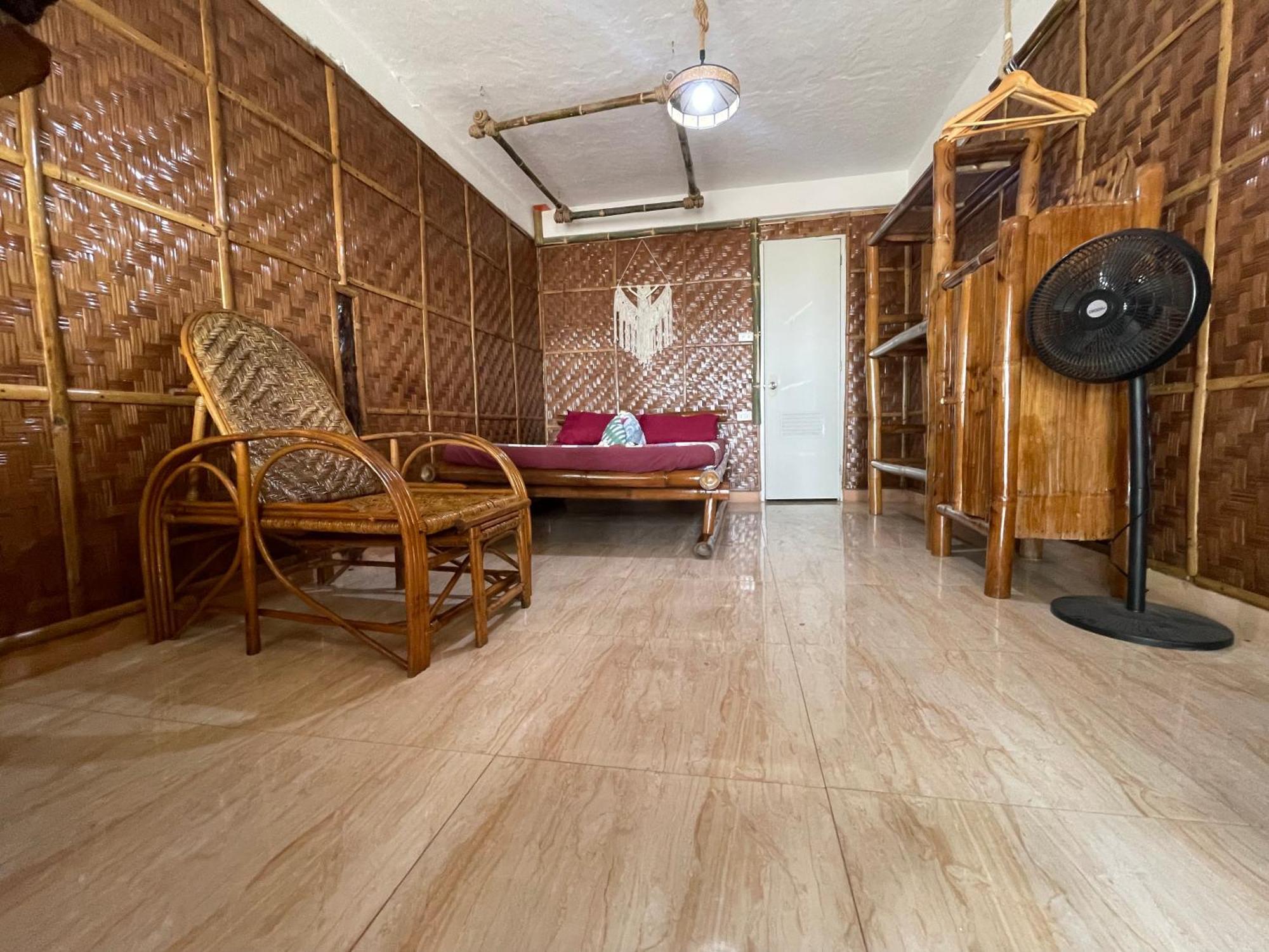 Voodoo House Bed & Breakfast Lalao Екстериор снимка