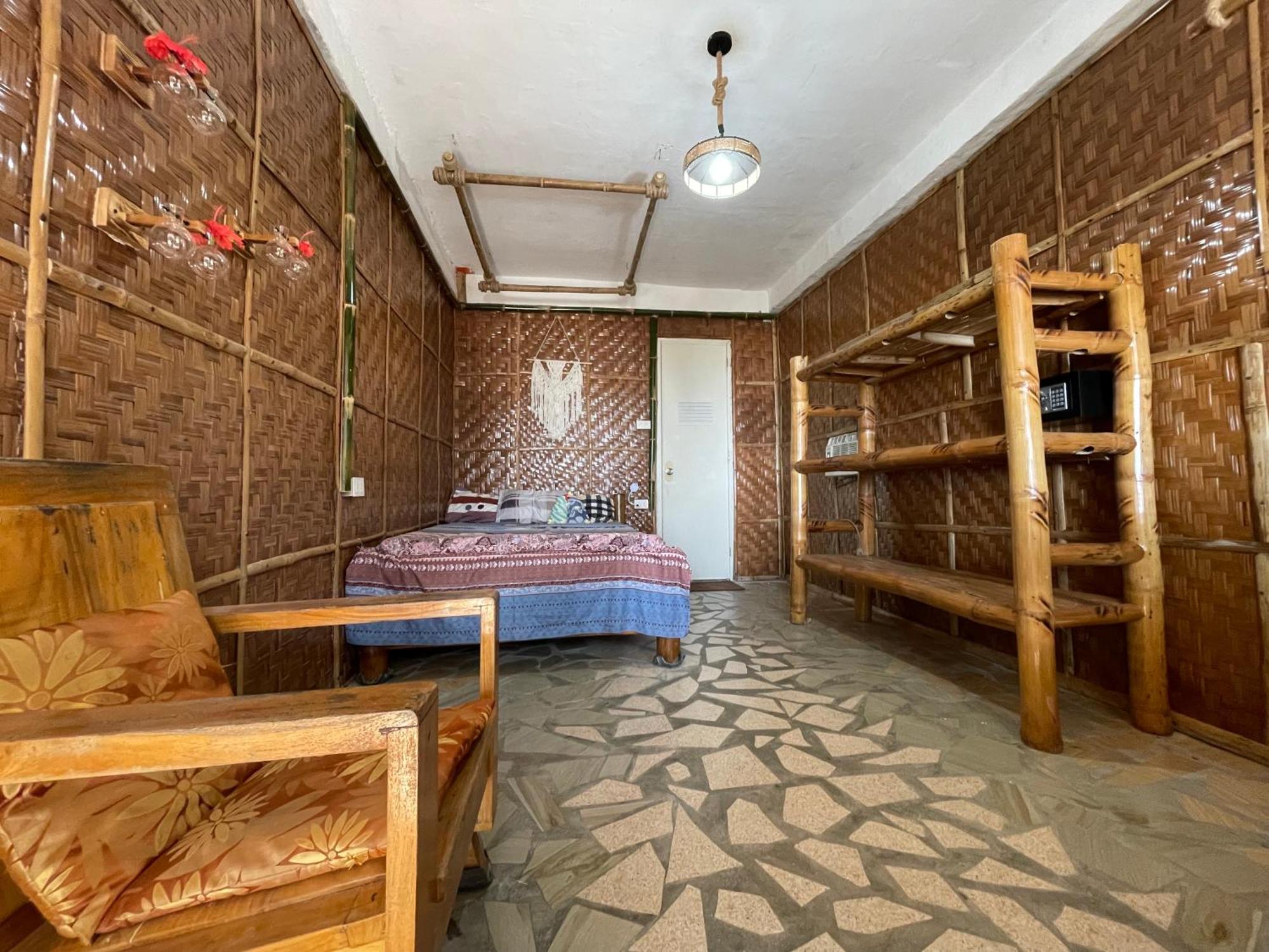 Voodoo House Bed & Breakfast Lalao Екстериор снимка